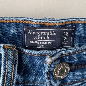 Abercrombie and Fitch Simone High Rise Slim Jeans 25/0 R
